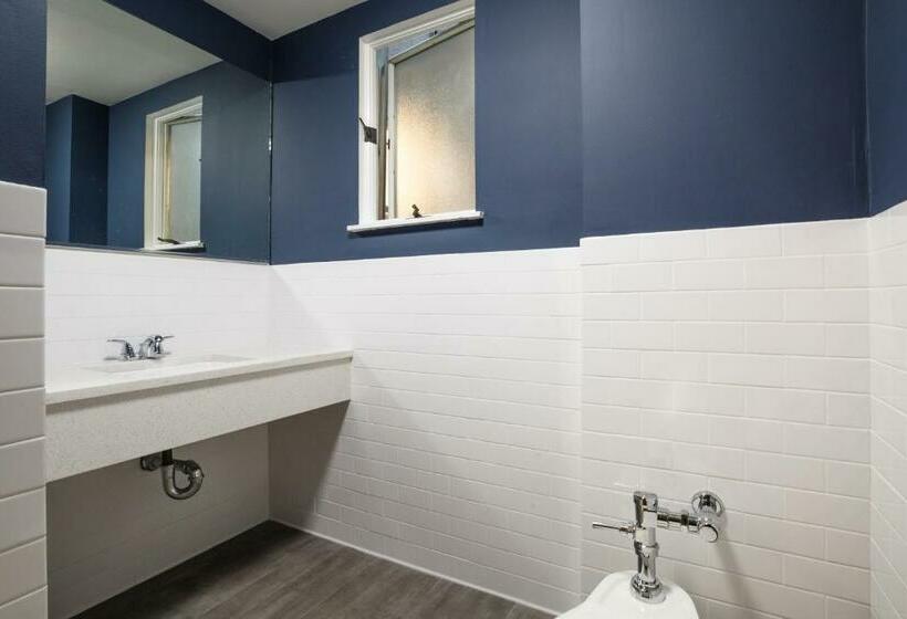 اتاق استاندارد یک نفره, Lamartine Chelsea