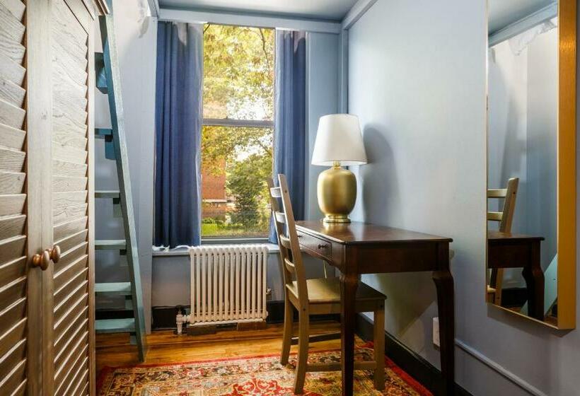 اتاق استاندارد با سرویس بهداشتی مشترک, Lamartine Chelsea