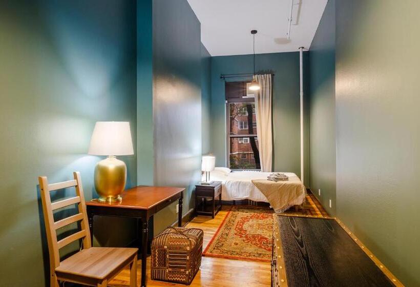 اتاق استاندارد با سرویس بهداشتی مشترک, Lamartine Chelsea