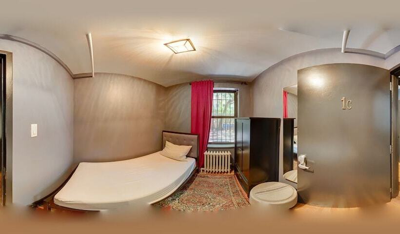 اتاق استاندارد یک نفره, Lamartine Chelsea