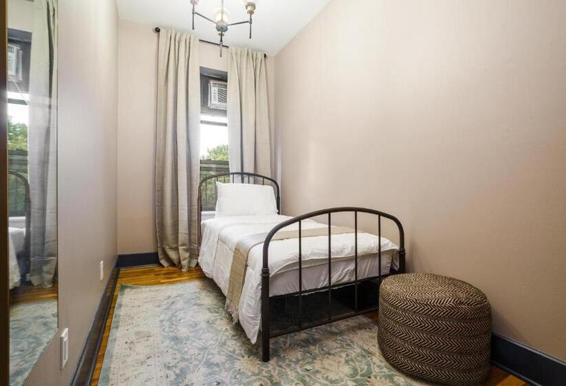 اتاق استاندارد یک نفره, Lamartine Chelsea