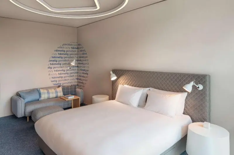 キングサイズベッドのスタンダードルーム, Hyatt Place Zurich Airport The Circle