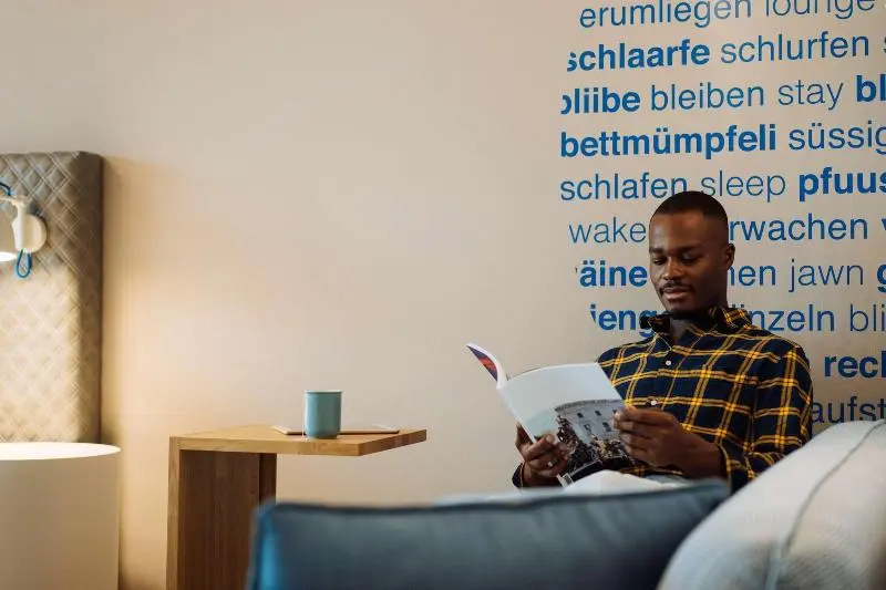 キングサイズベッドのスタンダードルーム, Hyatt Place Zurich Airport The Circle