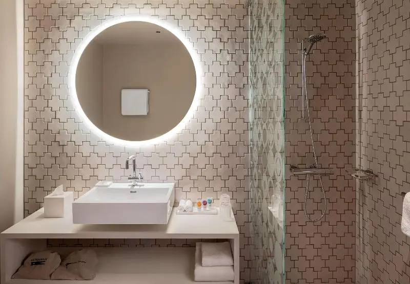 キングサイズベッドのスタンダードルーム, Hyatt Place Zurich Airport The Circle
