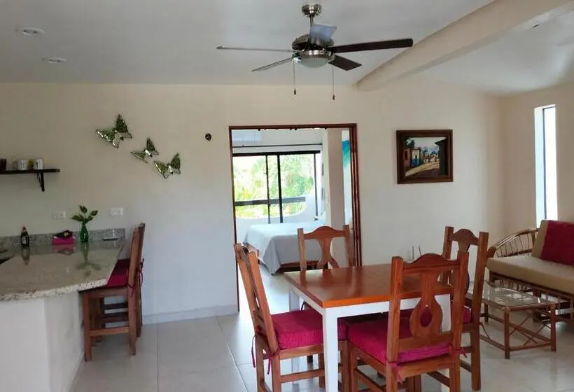 プールの見えるデラックスルーム, Cabañas Puerto Morelos