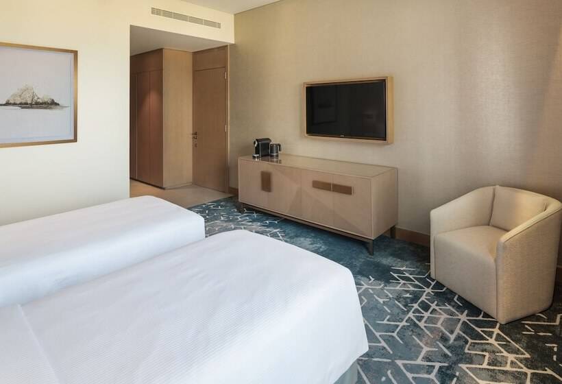 اتاق لوکس با چشمانداز دریا, Palace Beach Resort Fujairah