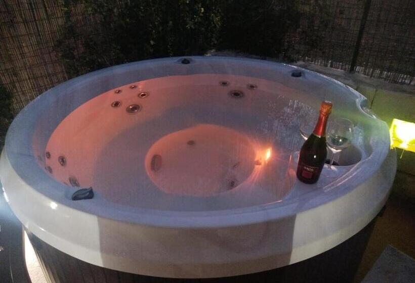 חדר סטנדרט, Giaster