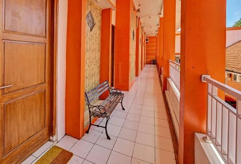 デラックスルーム, Collection O 91489 Hotel Tanjung Permata