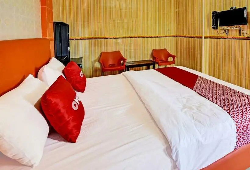 デラックスルーム, Collection O 91489 Hotel Tanjung Permata