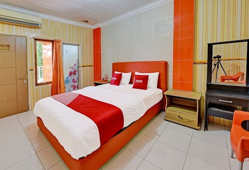 Номер Deluxe, Collection O 91489 Hotel Tanjung Permata