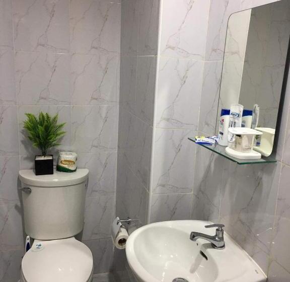 استودیوی استاندارد, Delta Charlie Staycation Cdo