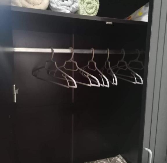 استودیوی استاندارد, Delta Charlie Staycation Cdo