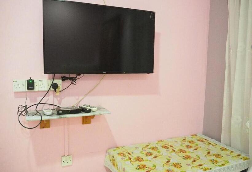 ４ベッドルームアパートメント, Oyo Homes 90575 Ck Bahau Homestay