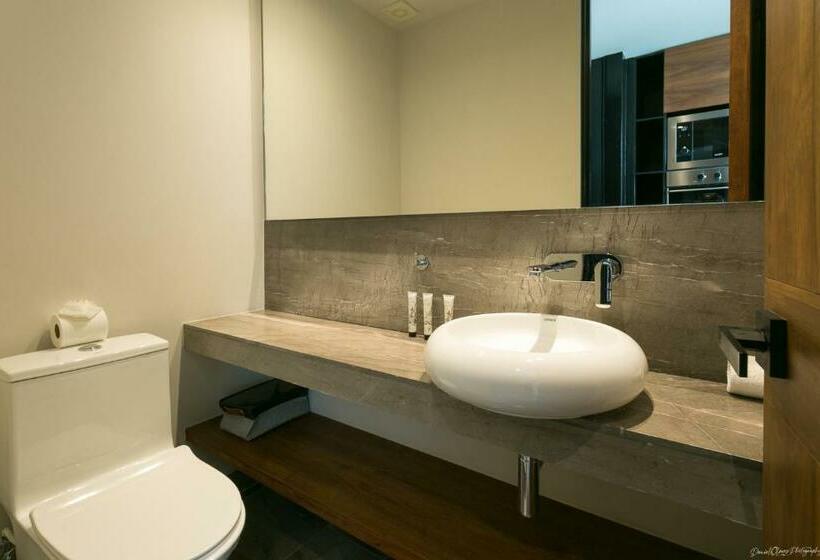 テラス付き１ベッドルームアパートメント, Iik Tulum By Groovy Stays  A Hip Condo Hotel With Wifi, Rooftop, Pool, Sleeps 6