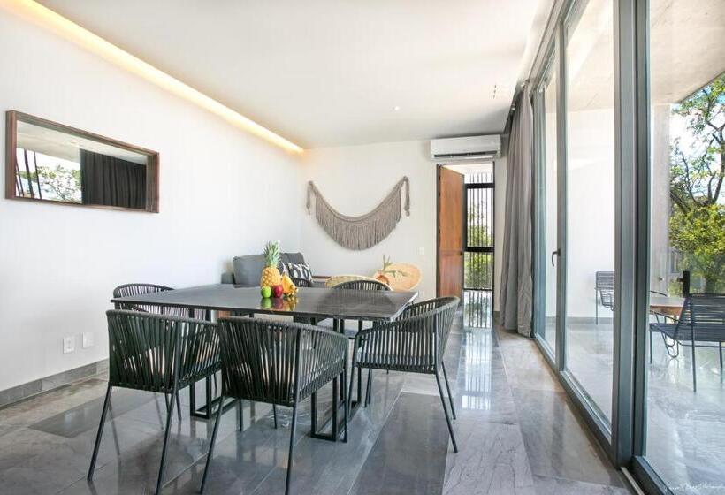 آپارتمان 1 خوابه با تراس, Iik Tulum By Groovy Stays  A Hip Condo Hotel With Wifi, Rooftop, Pool, Sleeps 6