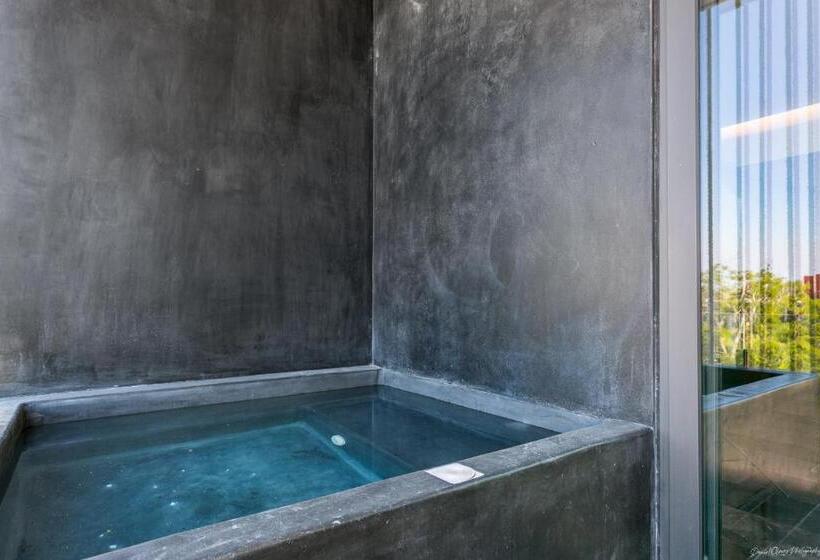 テラス付き１ベッドルームアパートメント, Iik Tulum By Groovy Stays  A Hip Condo Hotel With Wifi, Rooftop, Pool, Sleeps 6