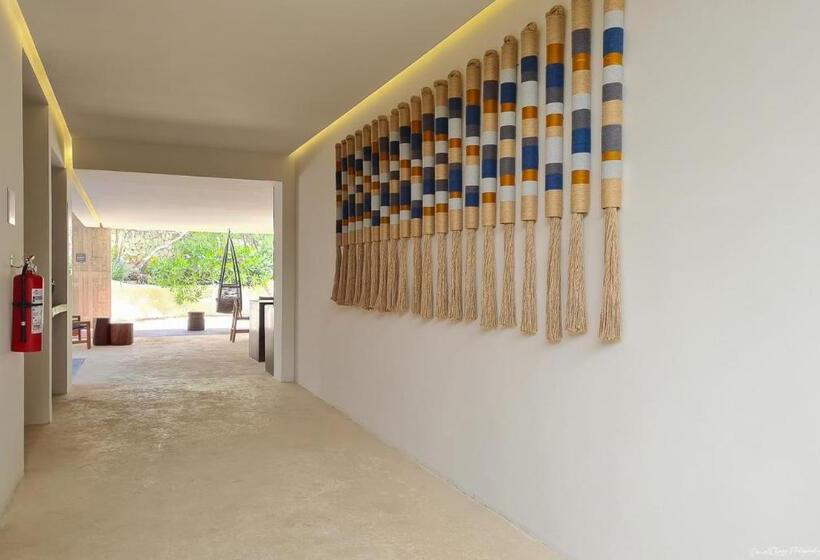 آپارتمان 1 خوابه با تراس, Iik Tulum By Groovy Stays  A Hip Condo Hotel With Wifi, Rooftop, Pool, Sleeps 6