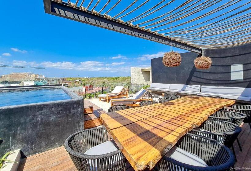 آپارتمان 1 خوابه با تراس, Iik Tulum By Groovy Stays  A Hip Condo Hotel With Wifi, Rooftop, Pool, Sleeps 6