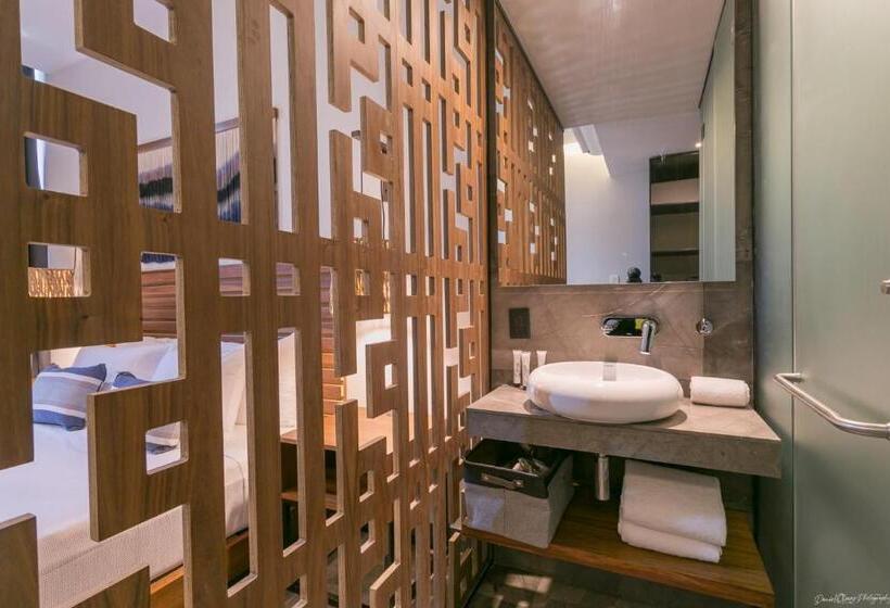 آپارتمان 1 خوابه با تراس, Iik Tulum By Groovy Stays  A Hip Condo Hotel With Wifi, Rooftop, Pool, Sleeps 6