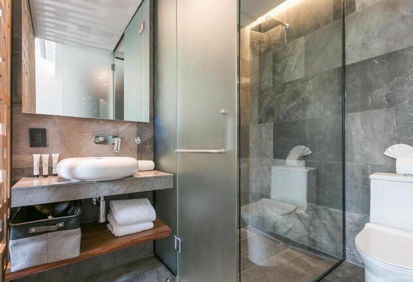 آپارتمان 1 خوابه با تراس, Iik Tulum By Groovy Stays  A Hip Condo Hotel With Wifi, Rooftop, Pool, Sleeps 6