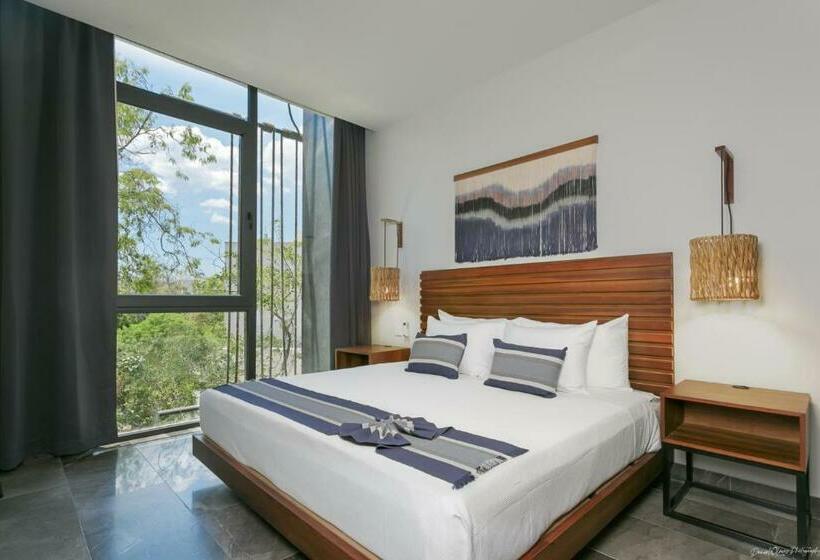 آپارتمان 1 خوابه با تراس, Iik Tulum By Groovy Stays  A Hip Condo Hotel With Wifi, Rooftop, Pool, Sleeps 6