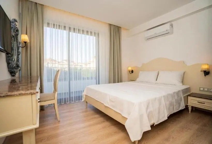 Deluxe-huone, Channel Suites