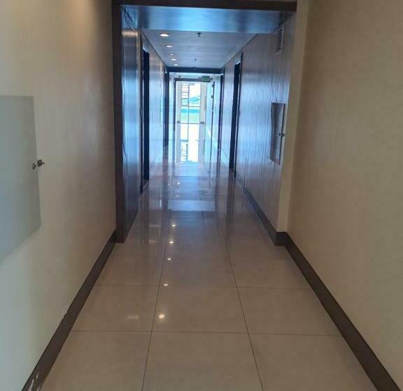 استودیوی استاندارد, Mrmcondotel