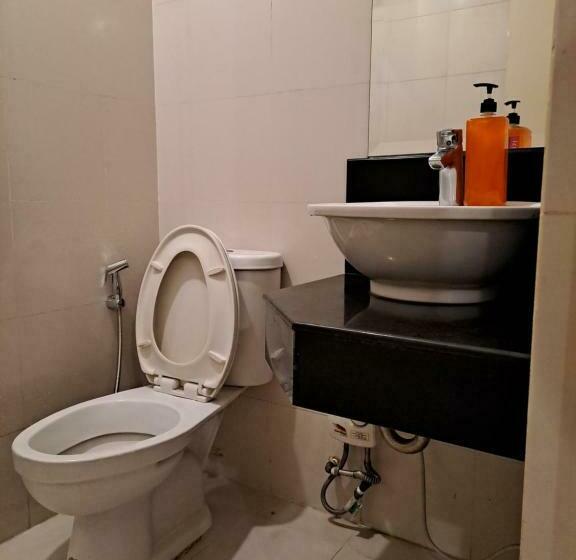 Студия Стандарт, Mrmcondotel