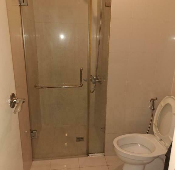 استودیوی استاندارد, Mrmcondotel