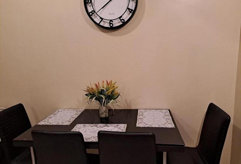 استودیوی استاندارد, Mrmcondotel