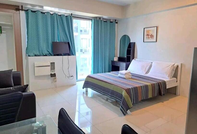 استودیوی استاندارد, Mrmcondotel