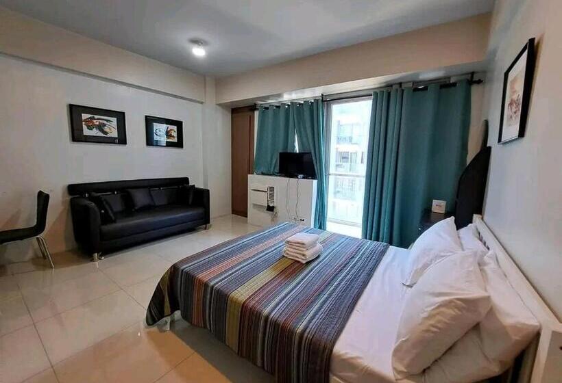 Студия Стандарт, Mrmcondotel