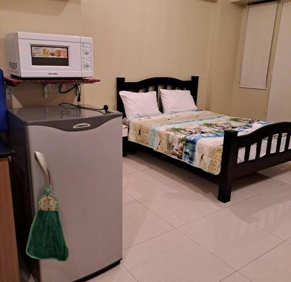 استودیوی استاندارد, Mrmcondotel