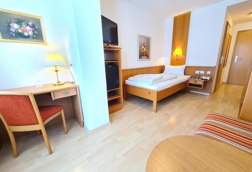 풀장 전망 싱글룸, Thermenhotel Tannenhof Ihr Wohlfühl