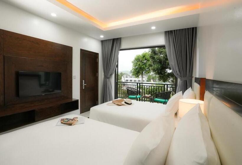 اتاق لوکس با چشمانداز استخر, Dad Resort Phú Quốc
