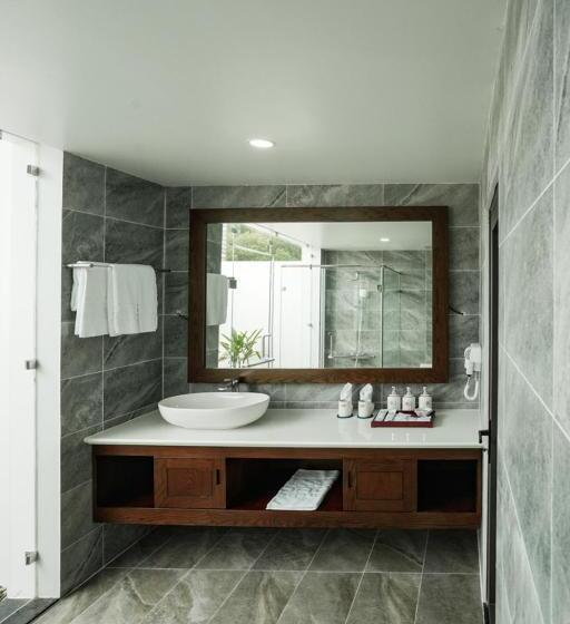 اتاق استاندارد با چشمانداز استخر, Dad Resort Phú Quốc