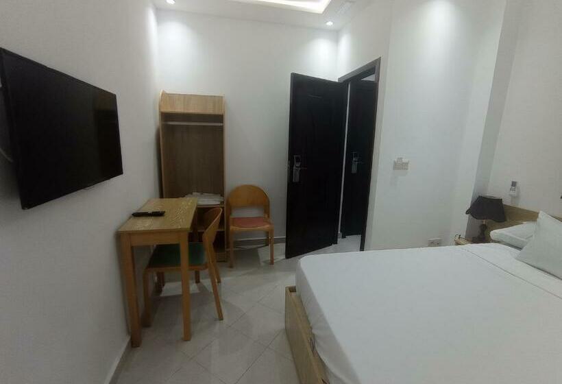 اتاق استاندارد یک نفره, Castiya