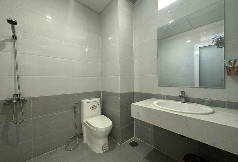 اتاق استاندارد, Italy