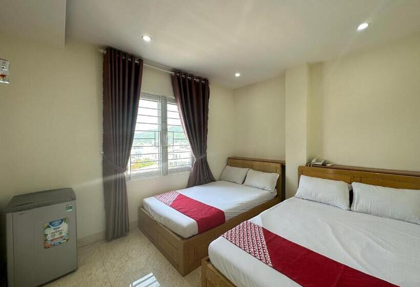 اتاق لوکس سه تخته, Italy