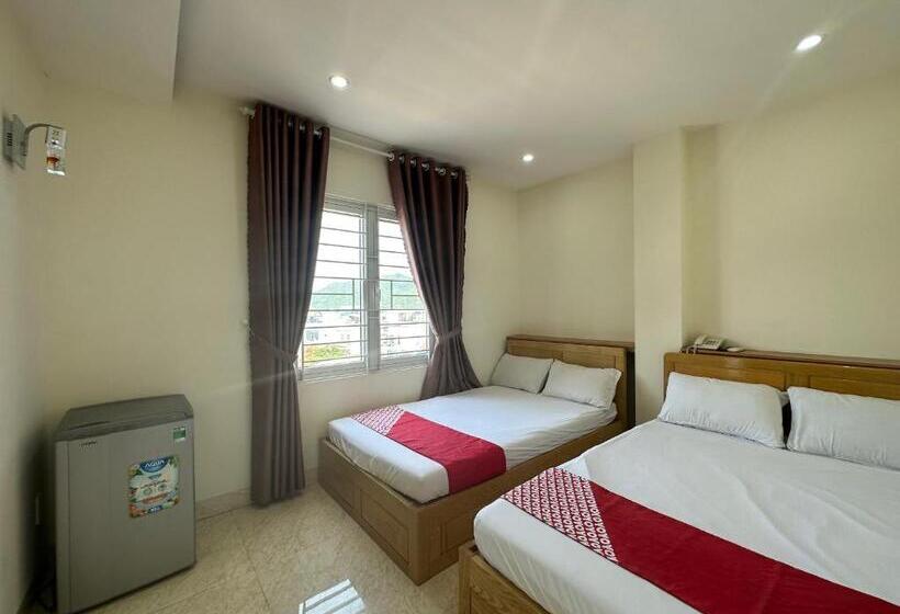 اتاق لوکس سه تخته, Italy