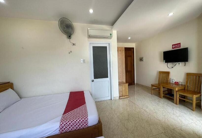 اتاق لوکس سه تخته, Italy