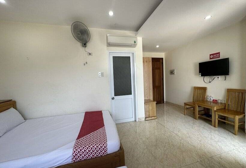 اتاق لوکس سه تخته, Italy