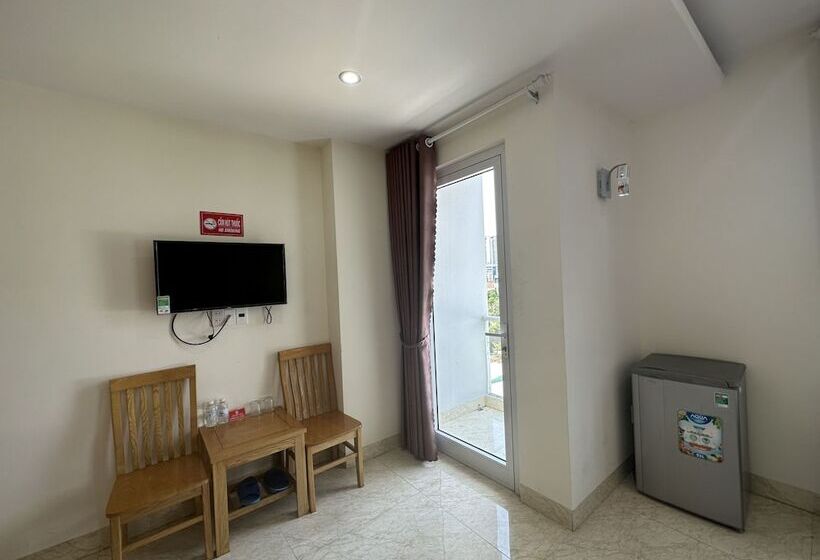 اتاق لوکس سه تخته, Italy