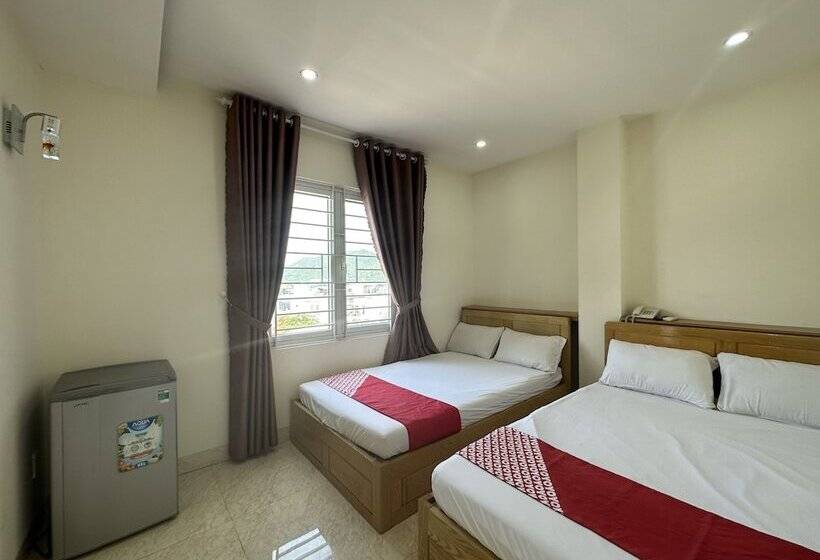 اتاق لوکس سه تخته, Italy