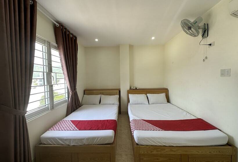 اتاق لوکس سه تخته, Italy