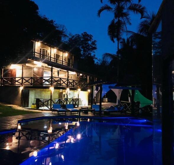 샬레, Pousada Canto Da Mata