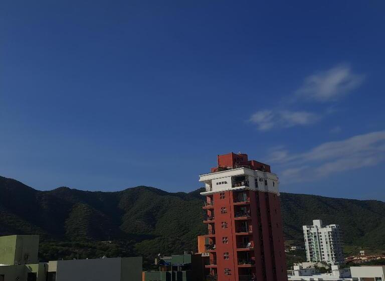 Quarto Estandar Vista Montanha, Apartaestudios Luna Azul Rodadero