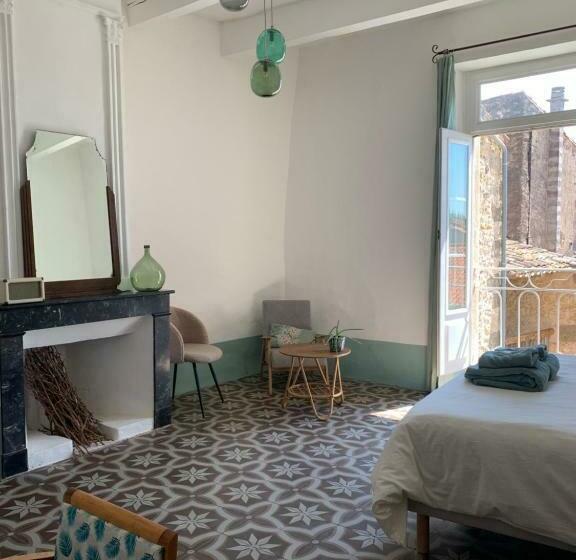 Номер Стандарт Вид на Бассейн, Chambres D Hôtes La Tour D Aspiran