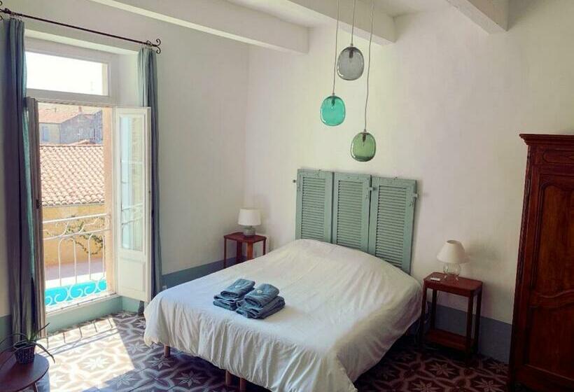 Номер Стандарт Вид на Бассейн, Chambres D Hôtes La Tour D Aspiran