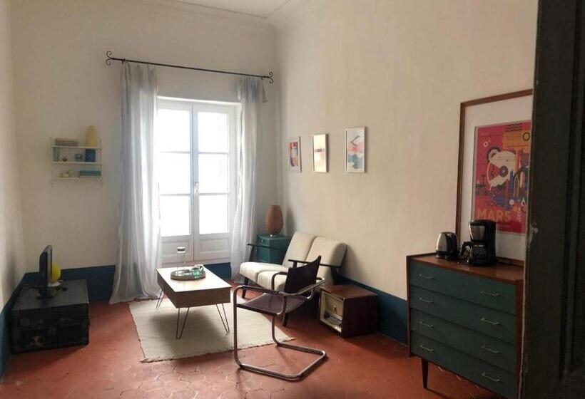 Люкс Вид на Город, Chambres D Hôtes La Tour D Aspiran